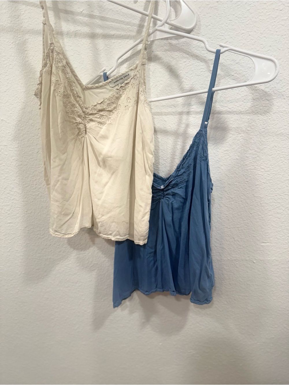 American Eagle Outfitters Lace-Trim Cami Tanks in Cream and Blue BUNDLE!